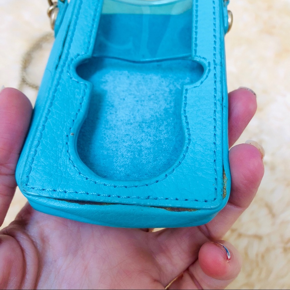 Juicy Couture blue turquoise leather iPod case - Picture 4 of 5